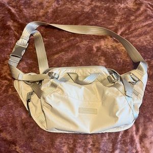 Athleta Excursion Belt Bag in Beige